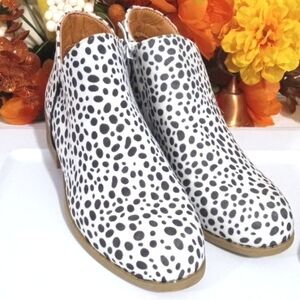 GIRLS BLACK WHITE COW PRINT LOW CUT BOOTS BLOCK HEEL ANKLE BOOTIES SIZE 1